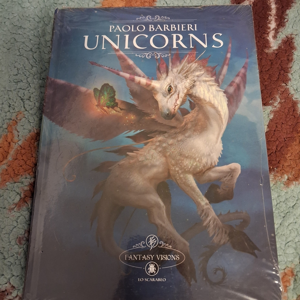 NWT Unicorns Art Book